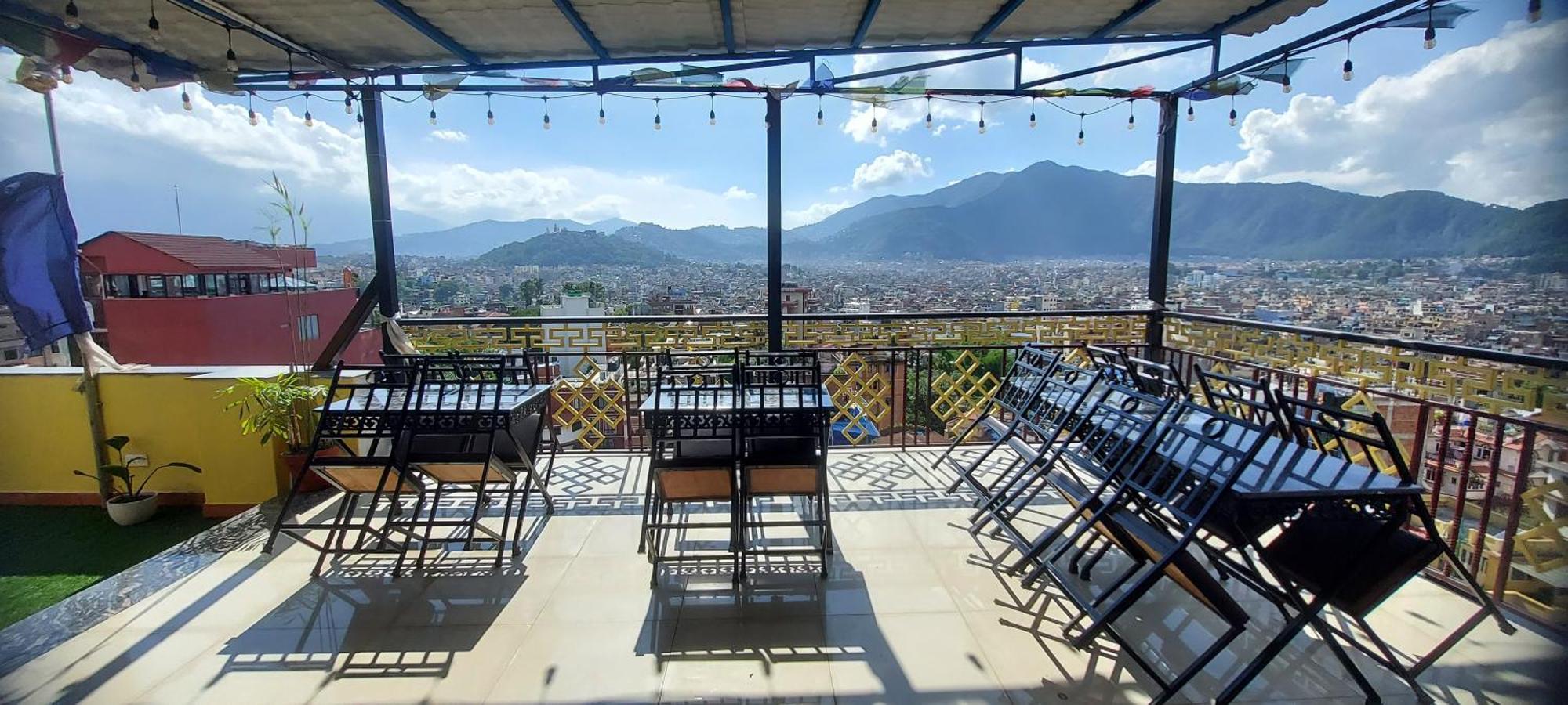 קטמנדו Hotel Yakroo Manang מראה חיצוני תמונה