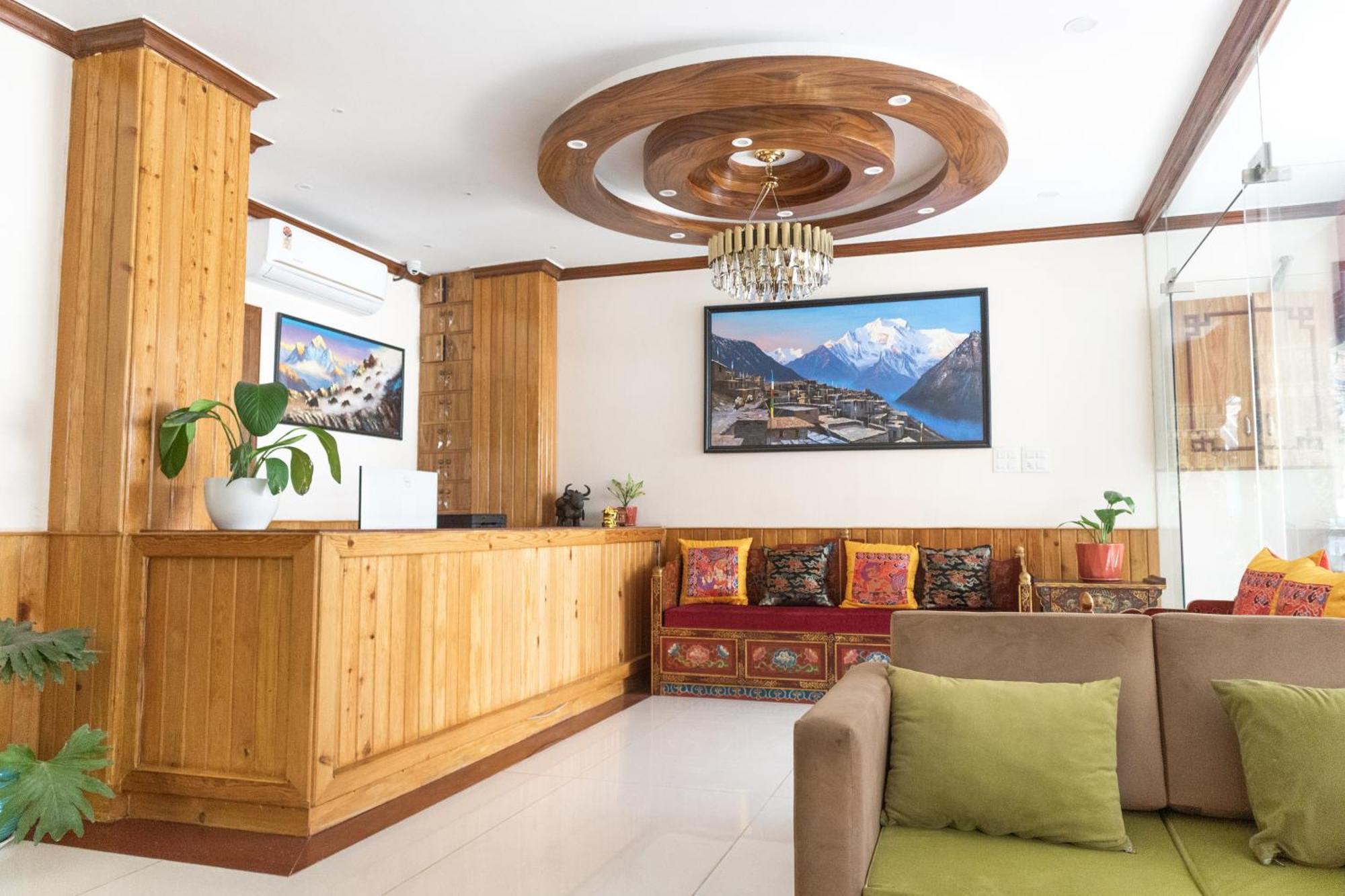 קטמנדו Hotel Yakroo Manang מראה חיצוני תמונה