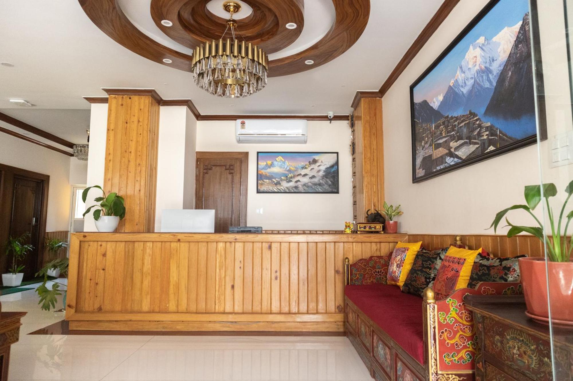 קטמנדו Hotel Yakroo Manang מראה חיצוני תמונה