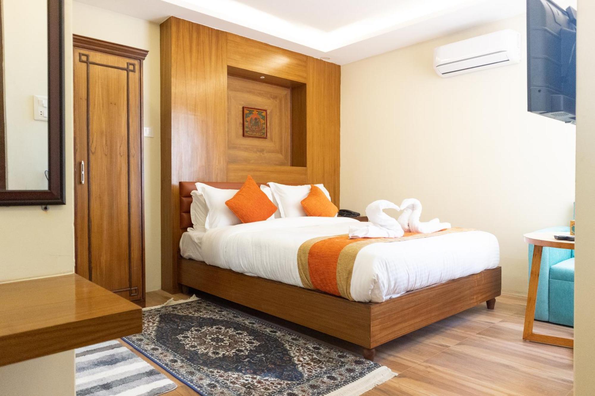 קטמנדו Hotel Yakroo Manang מראה חיצוני תמונה