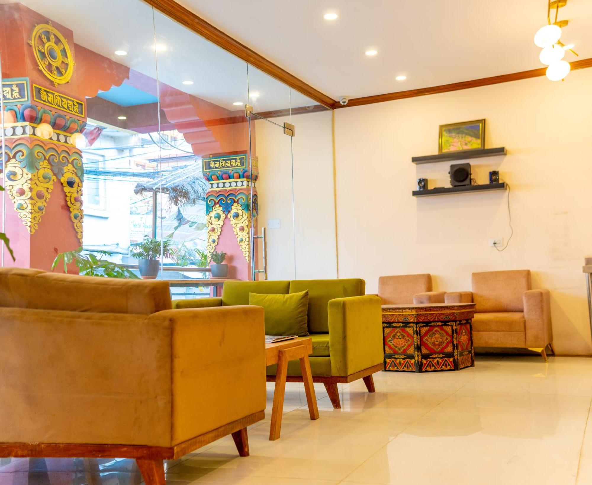 קטמנדו Hotel Yakroo Manang מראה חיצוני תמונה